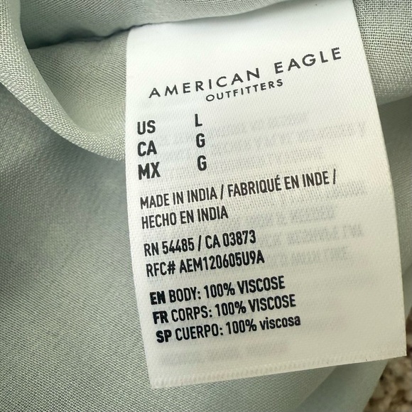 American Eagle Blue Floral Tiered Ruffle Mini Skirt Size Large - Picture 6 of 9